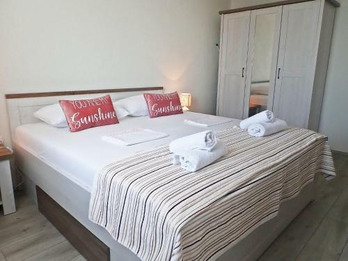 Apartment Jela At The Seafront