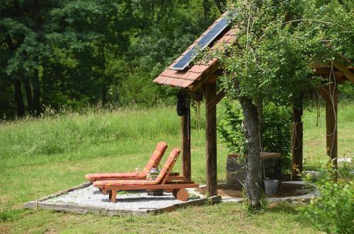 Lodge Treehouse Resnice -mre?nica