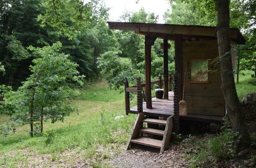 Lodge Treehouse Resnice -mre?nica