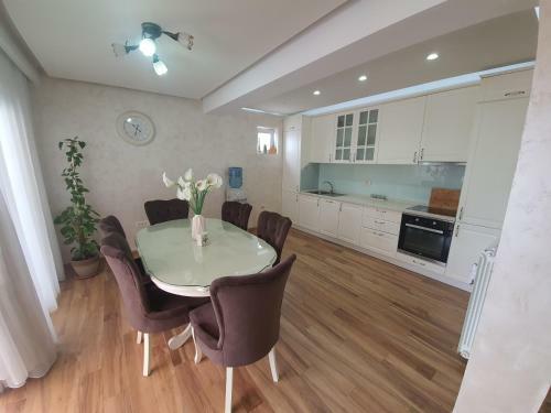 Apartments Boka Pearl