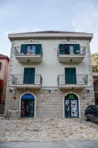 Kotor's Treasure Apartments