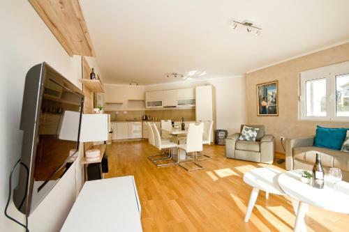 Lux Apartment "lea"