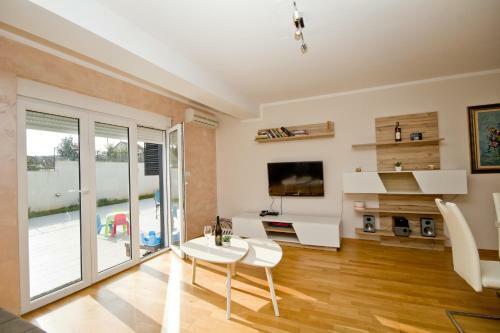 Lux Apartment "lea"