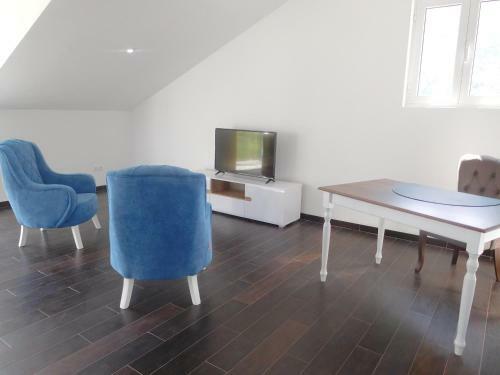 Hostal Villa Aronija