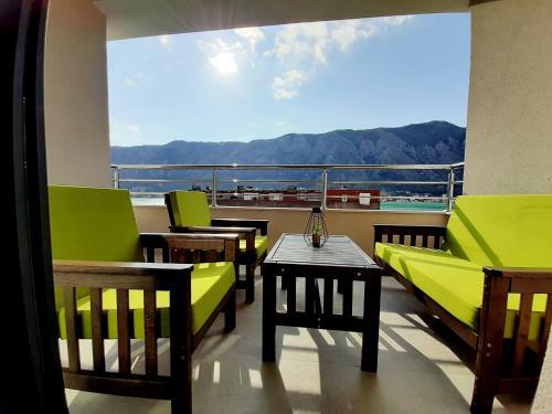 Maritimo Di Cattaro****lux Apartment With Garage