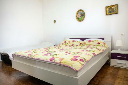 Apartment Monica Niksic