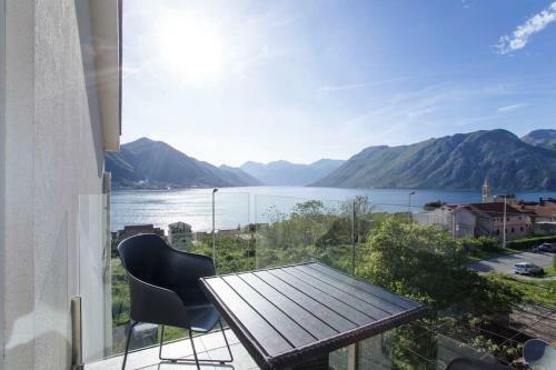 Apartamento Modern Apt With Amazing Boka Bay View In Dobrota