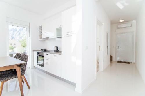 Apartamento Modern Apt With Amazing Boka Bay View In Dobrota