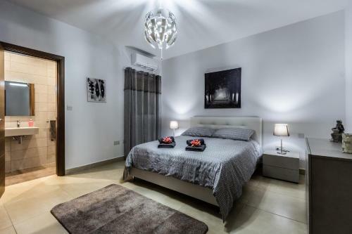 Sunny Modern Apartments