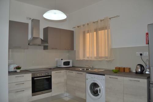 Mellieha Town Centre Bright & Spacious 3 Bedroom Apartment
