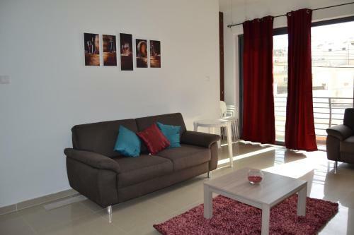 Mellieha Town Centre Bright & Spacious 3 Bedroom Apartment