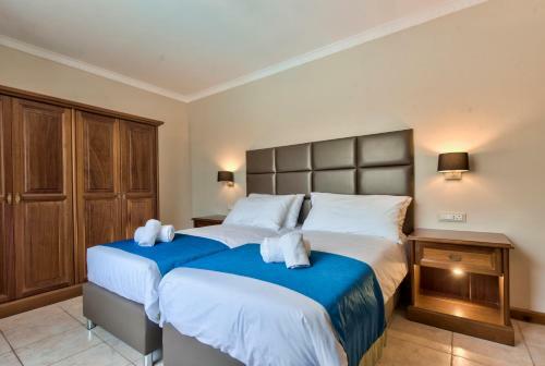 Baldacchino Holiday Villas