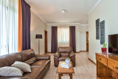 Baldacchino Holiday Villas