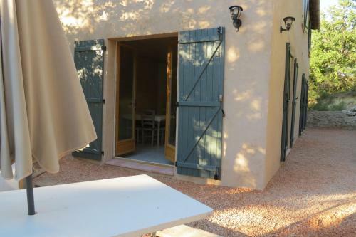 Le Gite Du Grand C�dre - Proche Des Gorges Du Verdon