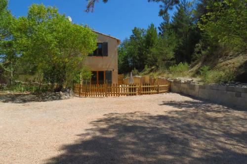 Le Gite Du Grand C�dre - Proche Des Gorges Du Verdon