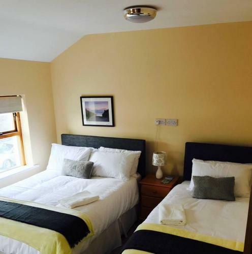Barbers Hall Apartment Town Center