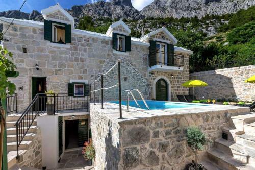 Villa Topolina