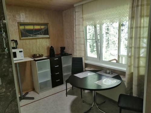 Apartment By The Park
