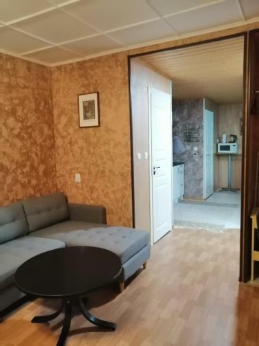 Apartment By The Park