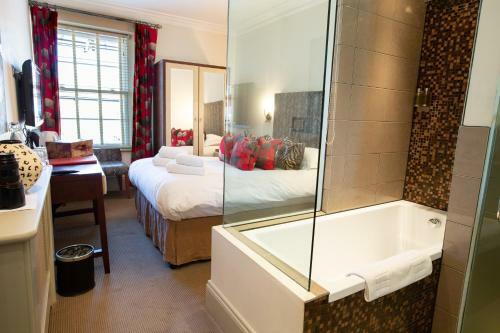 Hartnoll Hotel