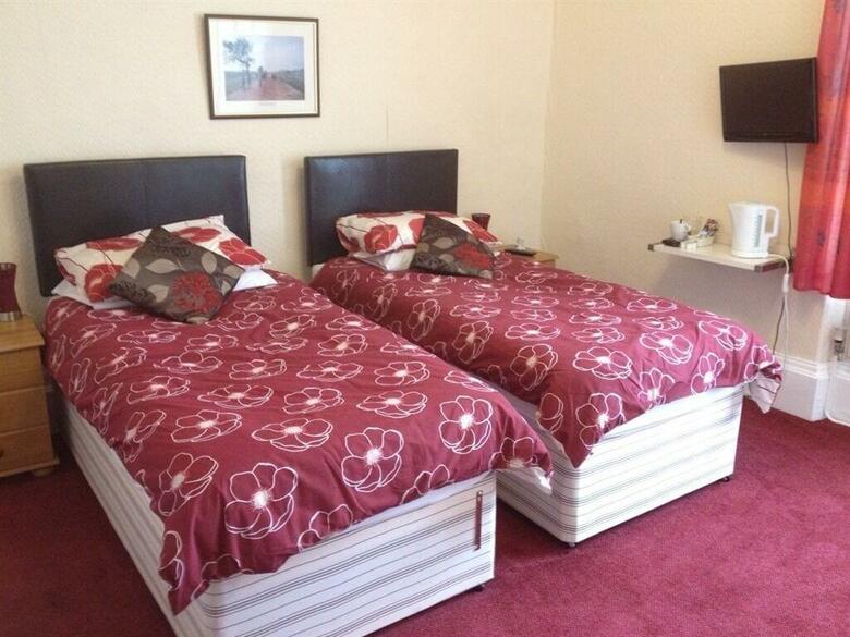 Hostal Angel Guesthouse