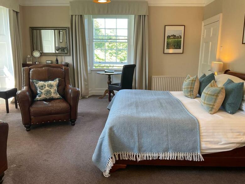 Bed & Breakfast Chatton Park House