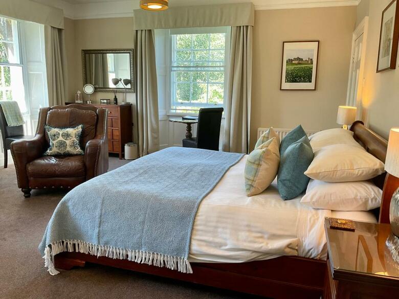 Bed & Breakfast Chatton Park House