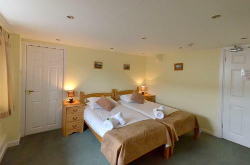 Hotel Auld Cross Keys Inn