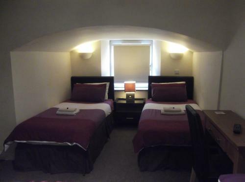 Hostal Teviotside Guest House