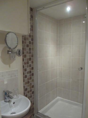 Hostal Teviotside Guest House