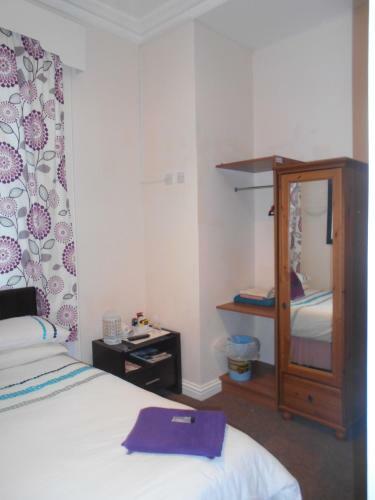 Hostal Teviotside Guest House