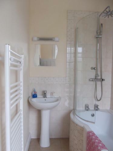 Hostal Teviotside Guest House