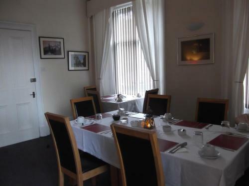 Hostal Teviotside Guest House
