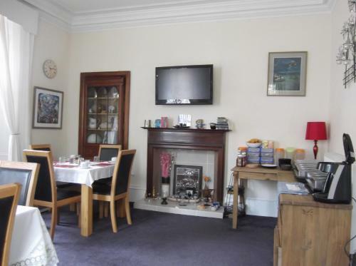 Hostal Teviotside Guest House