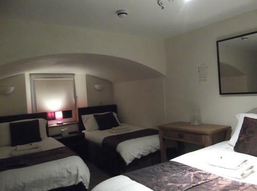 Hostal Teviotside Guest House