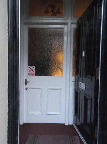 Hostal Teviotside Guest House