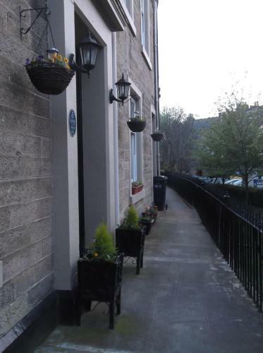 Hostal Teviotside Guest House