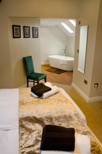 Hotel The Maypole At Wellow