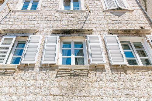 Apartamento Perfetto Perasto Residence