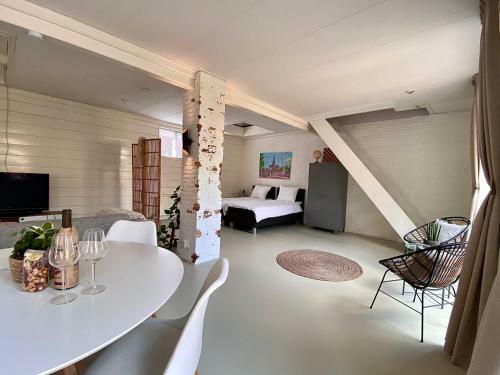 Spacious 70m2 Apartment In City Centre With Lovely Terrace