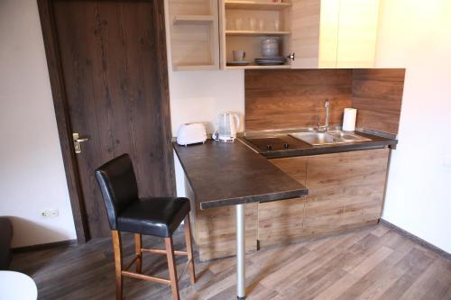 Two Level Apartment Redco 3