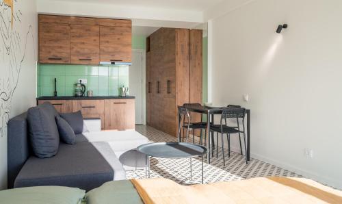 Twin Apartments 1