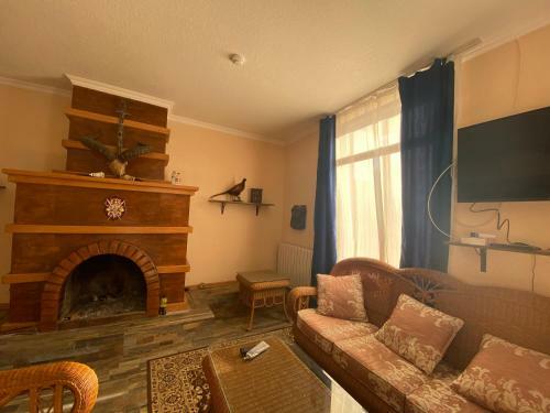 Hostal Nanos Goodaura