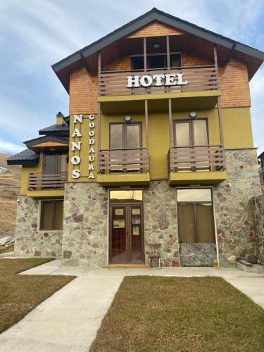 Hostal Nanos Goodaura