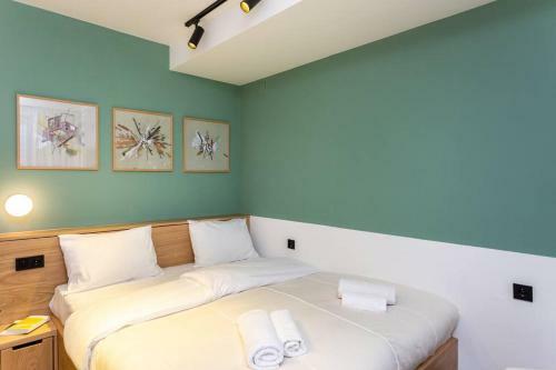 Stylish Studio Apartment With Balcony In Marshall Gudauri Project