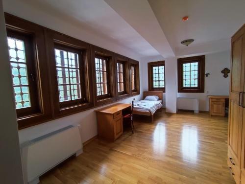 Apartamento Guest Mansion, ????????? ?????