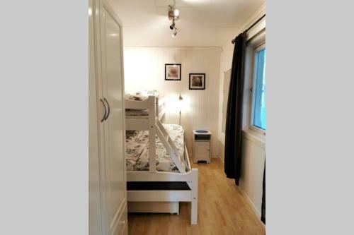 Seaside Apartment In Unique Location