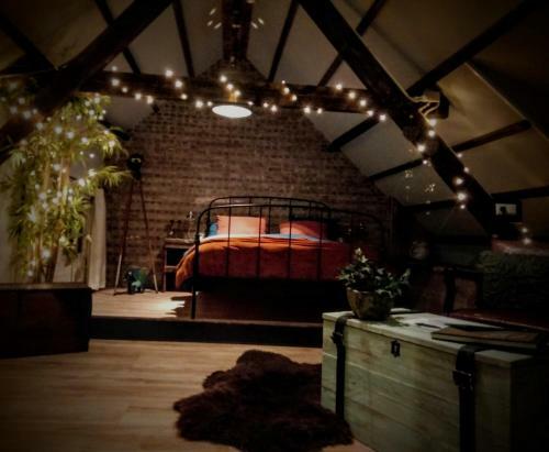 B&B Wood, Food & More