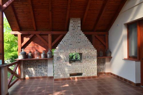 Hostal M�dos Falusi Sz�ll�shely