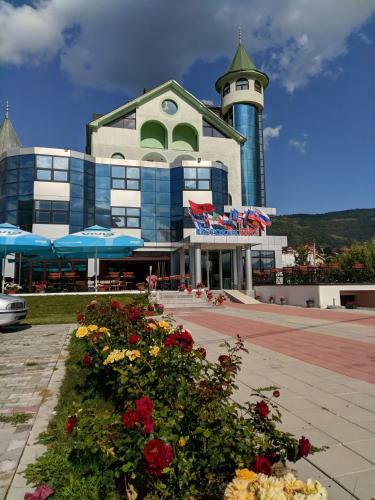 Hotel And Restaurant Abas